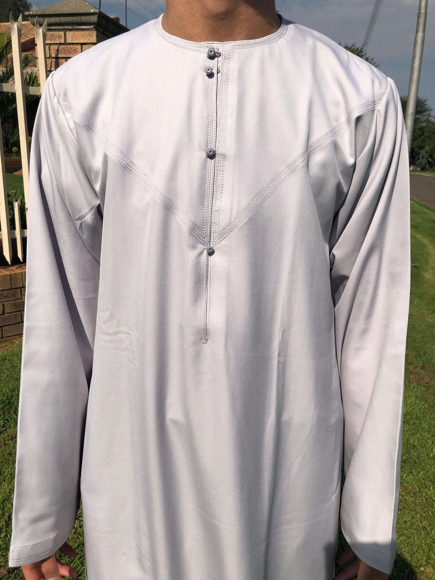 Light Grey Emirati Kandura